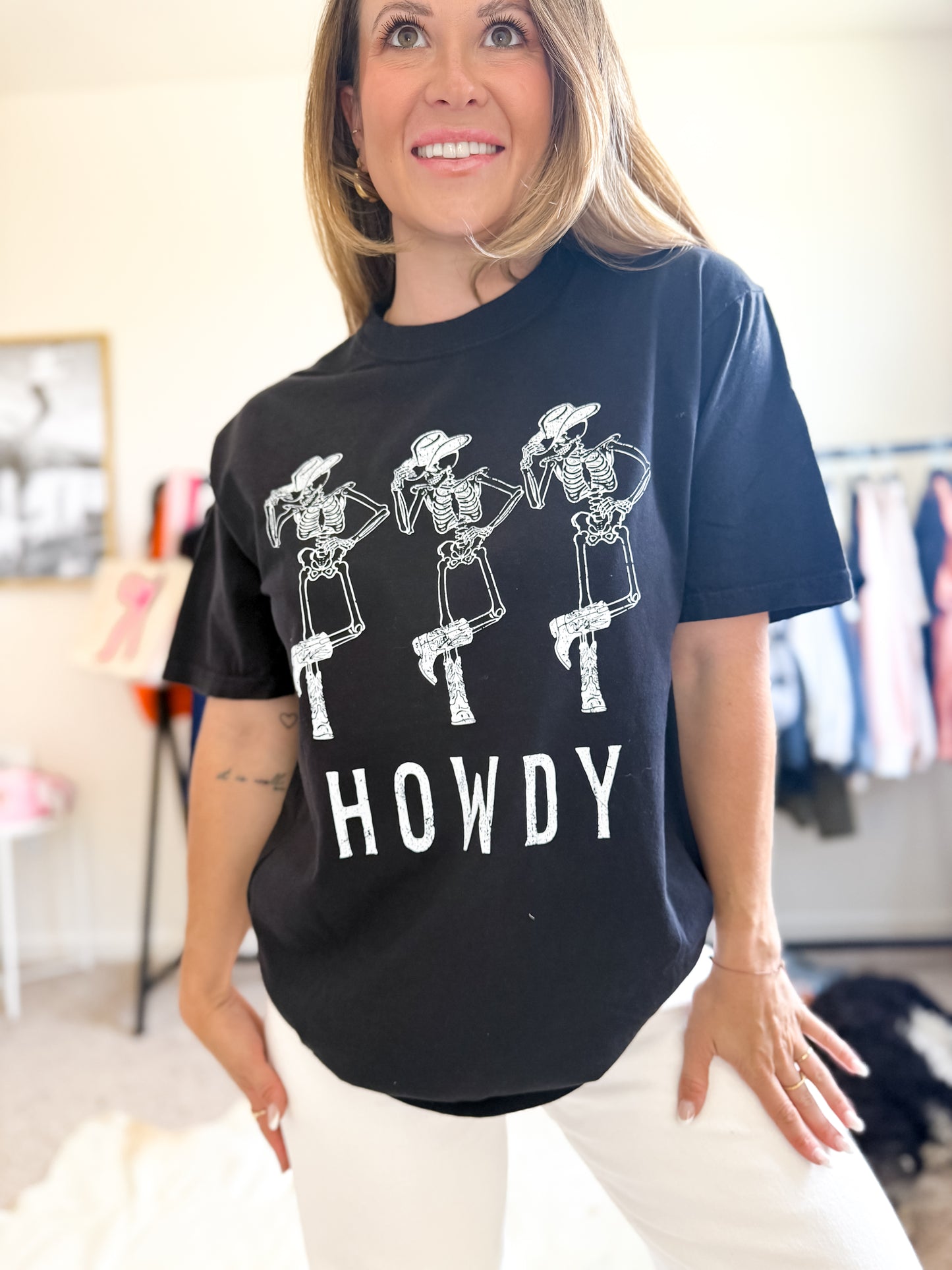 Howdy Skeleton Graphic Tee